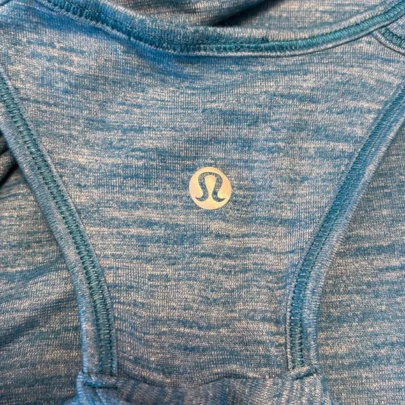 Lululemon Essential Tank - Picture 10 of 10